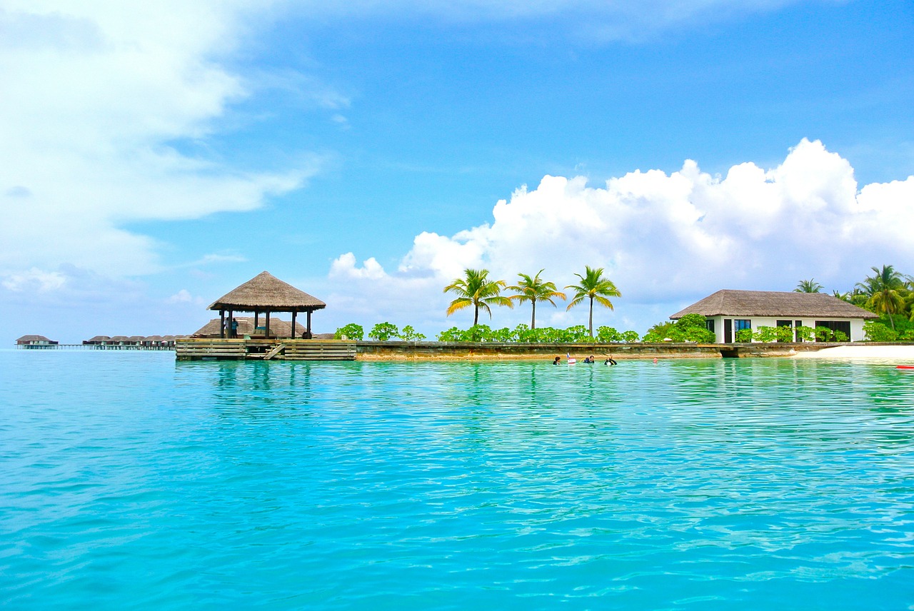 Fun Island Maldives focuses on traveling the world and experiencing everything there is to know about The Maldives