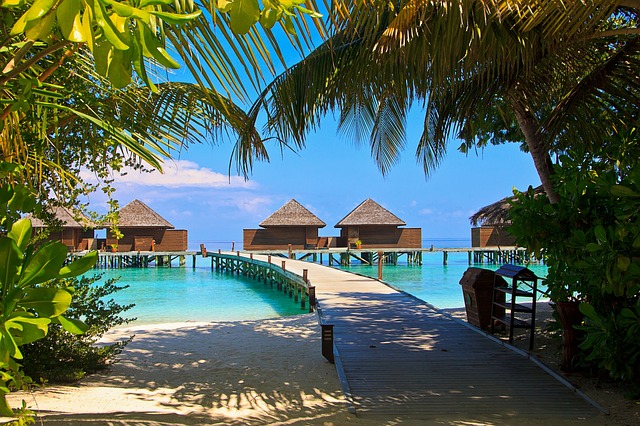 Fun Island Maldives focuses on traveling the world and experiencing everything there is to know about The Maldives
